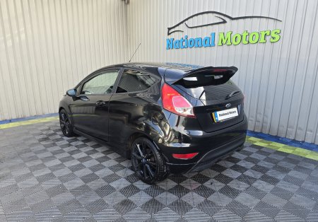 2015 Ford Fiesta - photo 5