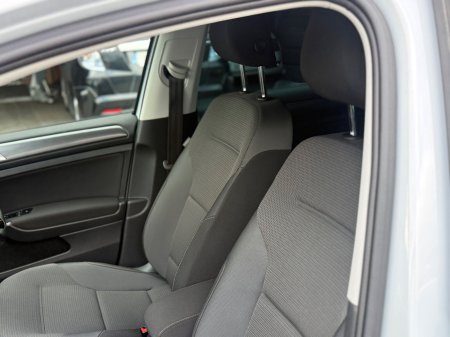 2019 Volkswagen Golf - photo 11
