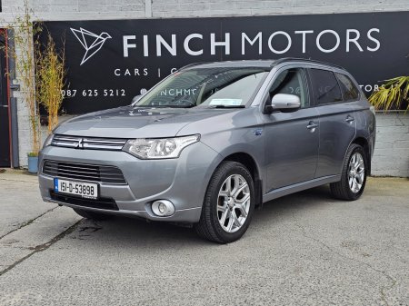 2015 Mitsubishi Outlander - photo 3