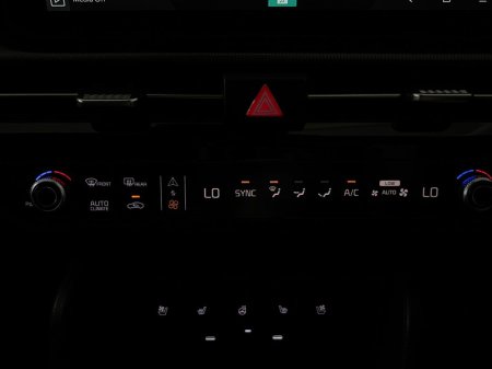 2025 Kia Sportage - photo 20