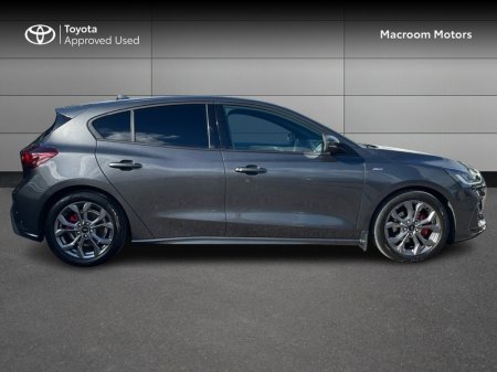 2025 Ford Focus - photo 3