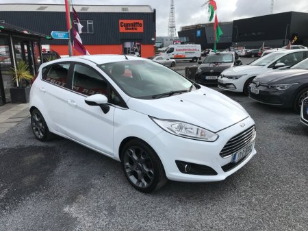 2017 Ford Fiesta - photo 3