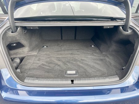 2023 BMW 5-Series - photo 16
