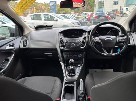 2015 Ford Focus - photo 5