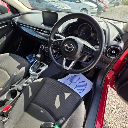 2016 Mazda Demio - photo 16