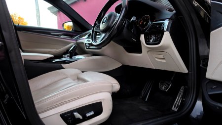2017 BMW 5-Series - photo 31