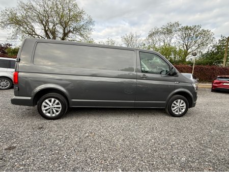 2019 Volkswagen Transporter - photo 2