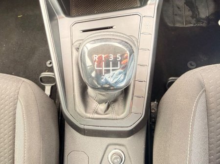 2025 Volkswagen Polo - photo 31