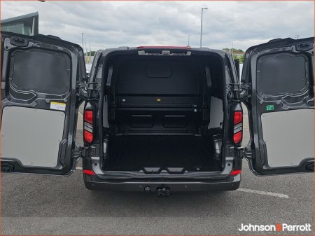 2026 Ford Transit Custom - photo 24