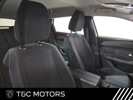 2023 Peugeot 308 - photo 17