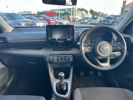 2024 Toyota Yaris - photo 8