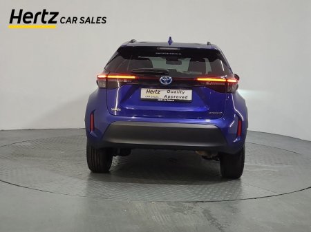 2023 Toyota Yaris - photo 4