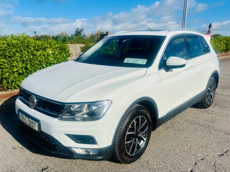 2017 Volkswagen Tiguan - photo 2