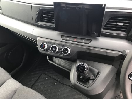 2025 Renault Master - photo 14