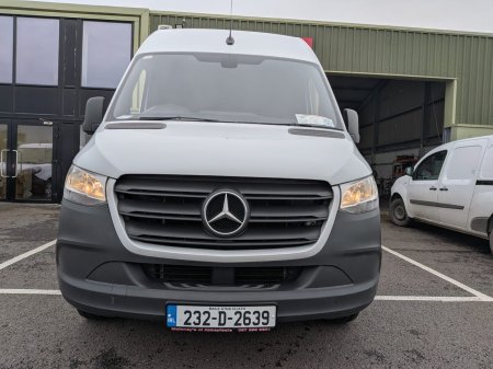 2023 Mercedes-Benz Sprinter - photo 2