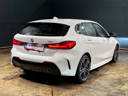 2024 BMW 1-Series - photo 3