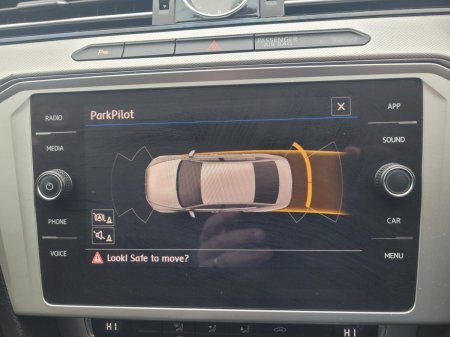 2018 Volkswagen Passat - photo 12