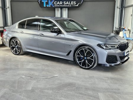 2022 BMW 5-Series 530e M Sport