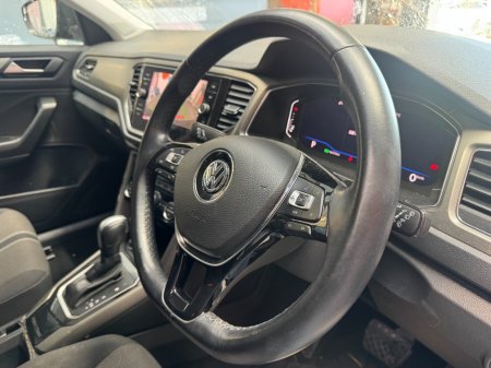 2020 Volkswagen T-Roc - photo 9