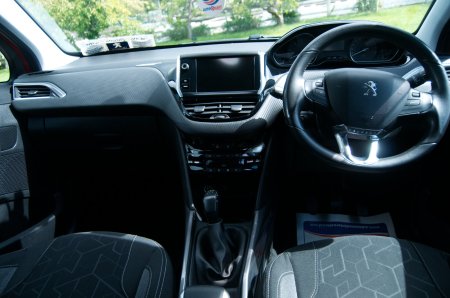 2018 Peugeot 2008 - photo 9