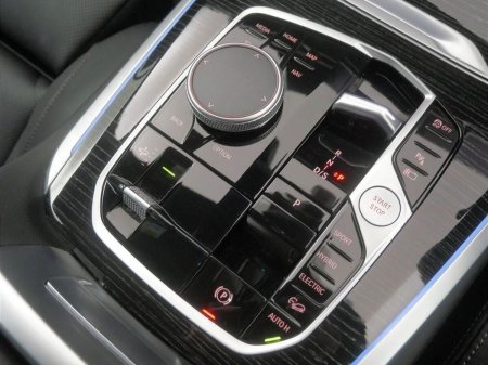 2025 BMW X5 - photo 10