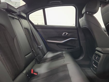 2024 BMW 3-Series - photo 22