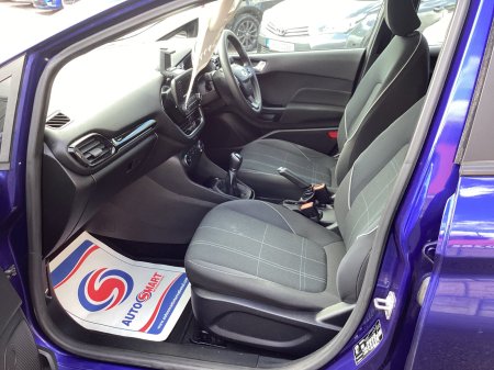 2018 Ford Fiesta - photo 14