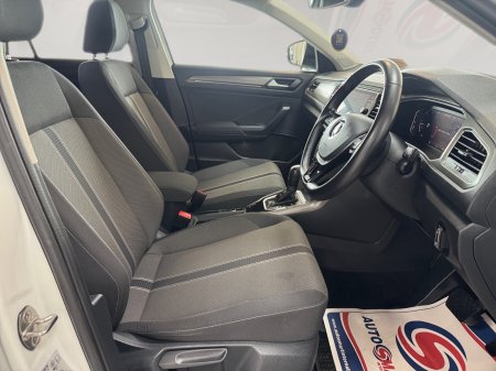 2021 Volkswagen T-Roc - photo 11