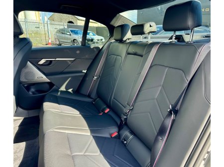 2026 BMW 5-Series - photo 24