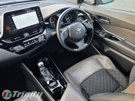 2020 Toyota C-HR - photo 12
