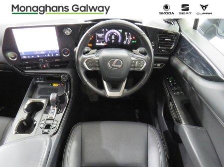 2023 Lexus NX - photo 17