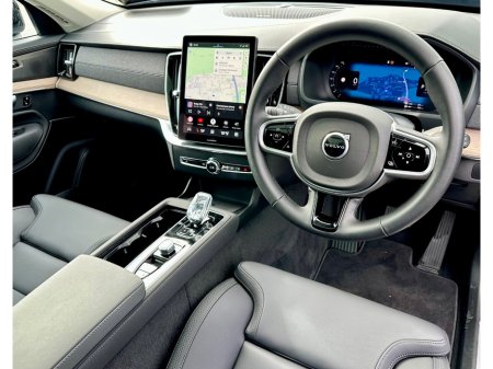 2025 Volvo XC90 - photo 12