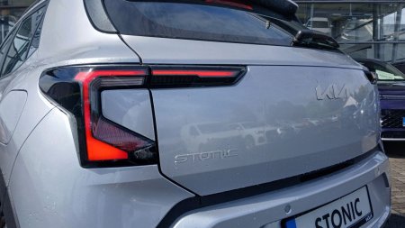 2026 Kia Stonic - photo 6