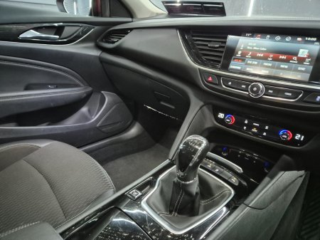 2018 Vauxhall Insignia - photo 7