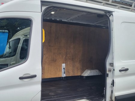 2021 Ford Transit - photo 15