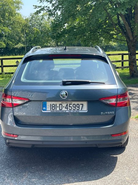 2018 Skoda Superb - photo 3