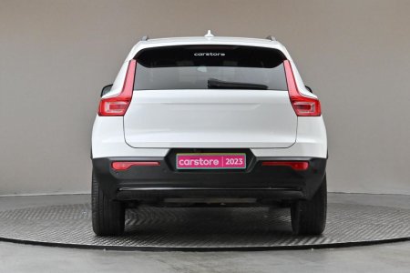 2023 Volvo XC40 - photo 8