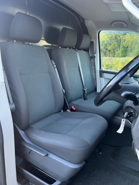 2019 Volkswagen Transporter - photo 20