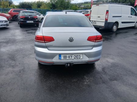 2018 Volkswagen Passat - photo 4