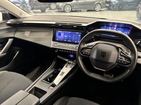 2023 Peugeot 308 - photo 10