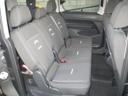 2026 Ford Tourneo Connect - photo 4