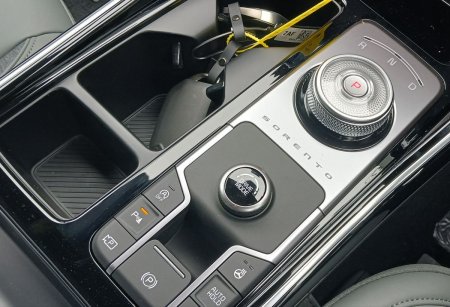 2027 Kia Sorento - photo 20