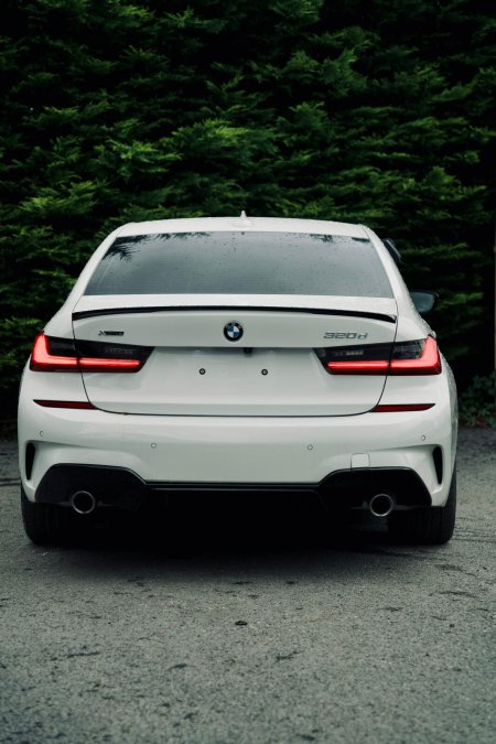 2021 BMW 3-Series - photo 10