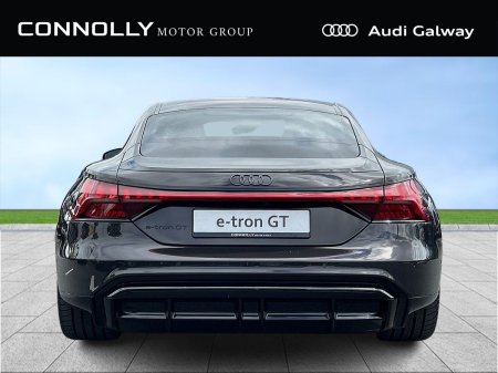 2027 Audi e-tron GT quattro - photo 12