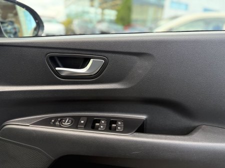 2026 Kia Stonic - photo 13