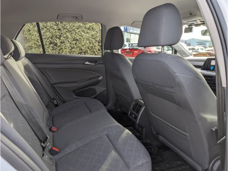 2024 Volkswagen Golf - photo 9