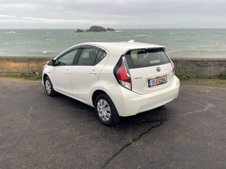 2017 Toyota Aqua - photo 5
