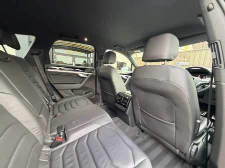 2019 Volkswagen Touareg - photo 11