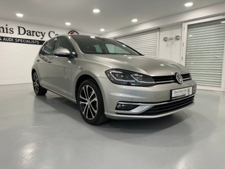 2019 Volkswagen Golf - photo 2