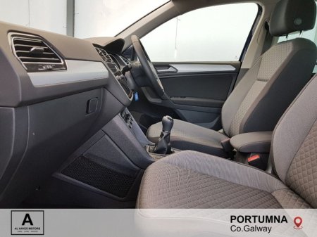 2019 Volkswagen Tiguan - photo 4
